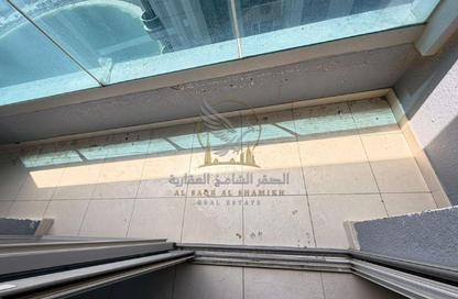 Apartment - 3 - 3 for rent in Al Mamzar - Al Mamzar - Sharjah - Sharjah Apartment - 3 - 3 for rent in Al Mamzar - Al Mamzar - Sharjah - Sharjah