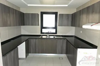 Apartment - 3 Bedrooms - 4 Bathrooms for rent in Muwaileh 29 Building - Muwaileh - Sharjah