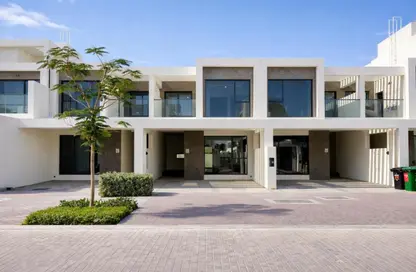 Apartment - 4 Bedrooms - 4 Bathrooms for rent in Bel Air - DAMAC Hills - Dubai