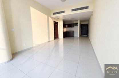 Apartment - 1 - 2 for rent in Panoramic Tower - Dubai Marina - Dubai Apartment - 1 - 2 for rent in Panoramic Tower - Dubai Marina - Dubai