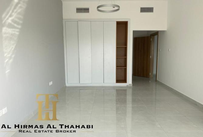 70266752 - صورة العقار 2