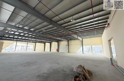 Warehouse - Studio - 2 for rent in Umm Dera - Umm Al Quwain