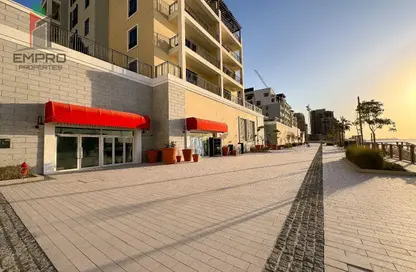 شقة - غرفة نوم - 2 حمامات للايجار في مبنى La Sirene 5 - لا سيرين - بورت دي لا مير - لا مير - جميرا - دبي