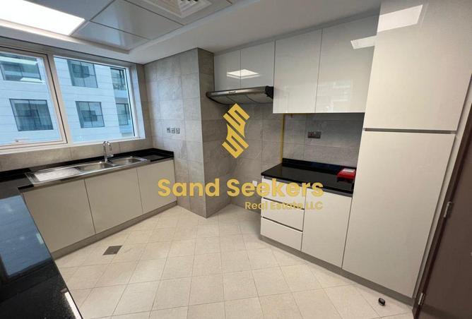 56955997 - Property Image 3