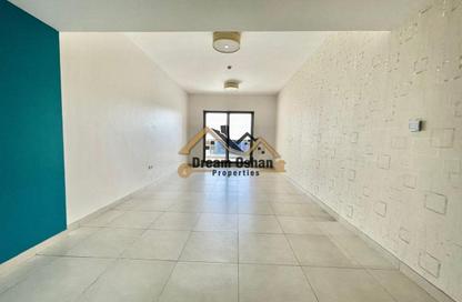 Apartment - 3 - 5 for rent in Al Waleed Garden 1 - Al Waleed Garden - Al Jaddaf - Dubai