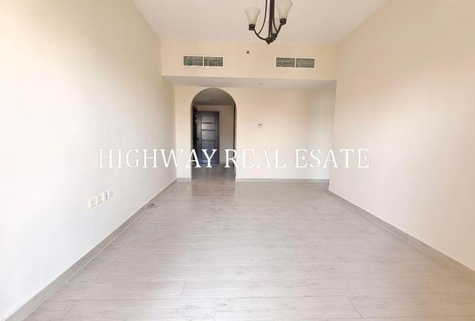 121547316 - Property Main Image