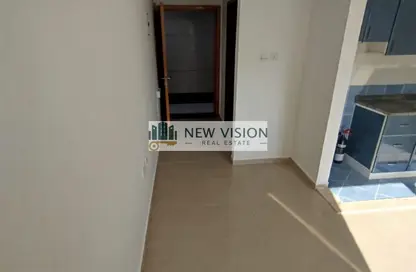 شقة - 1 حمام للايجار في شارع التعاون الجديد - التعاون - الشارقة