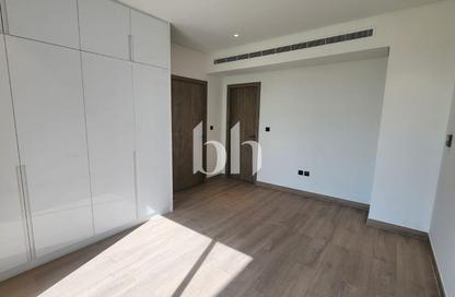 Townhouse - 3 - 3 for rent in California Residence - California Village - Dubai