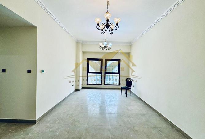 74232244 - Property Image 2