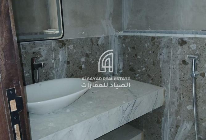 122932352 - Property Image 3