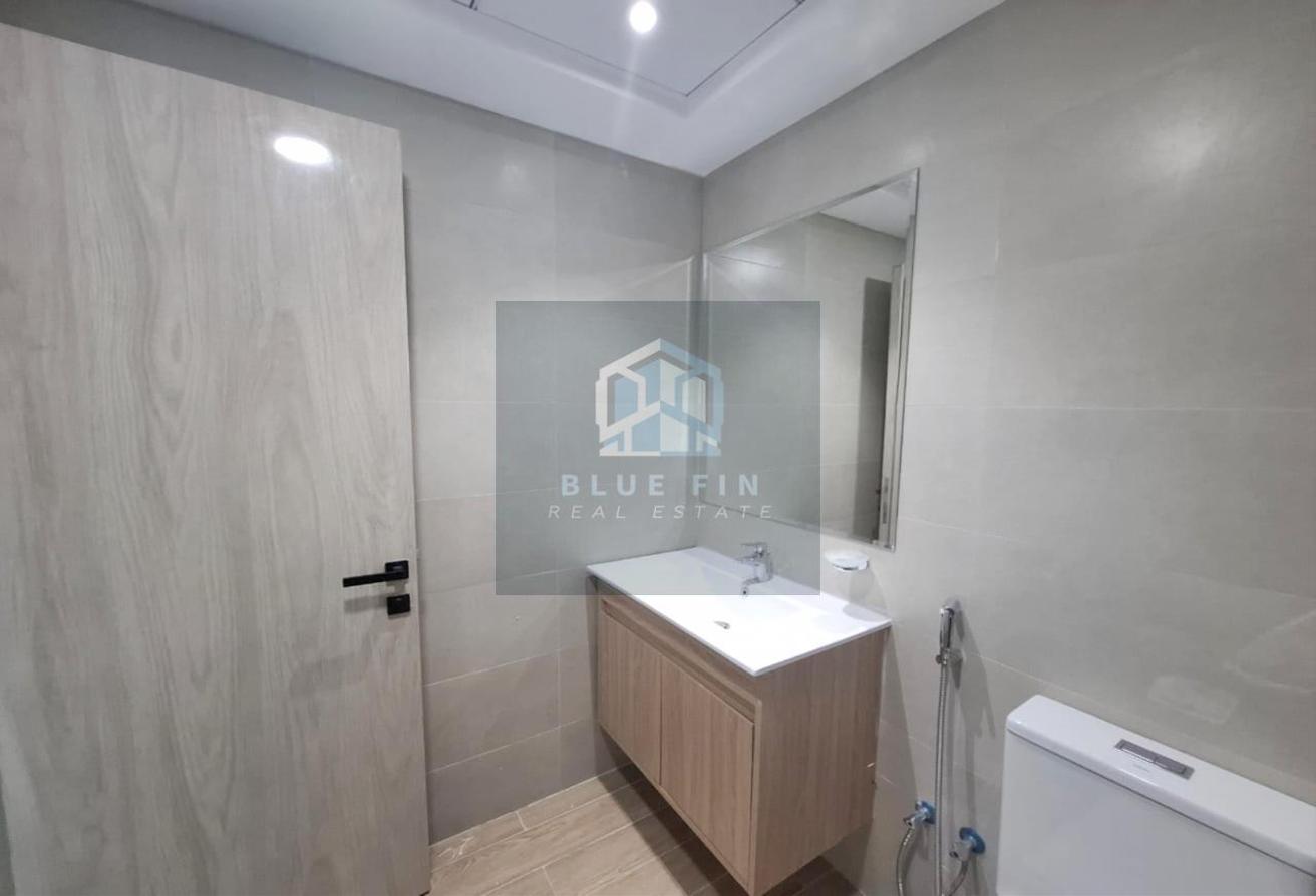 Unfurnished | Beside Metro | Vacant Now photo 8