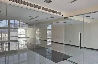 مكتب - غرفة نوم للايجار في ريد اڤينيو - منطقة القرهود - دبي