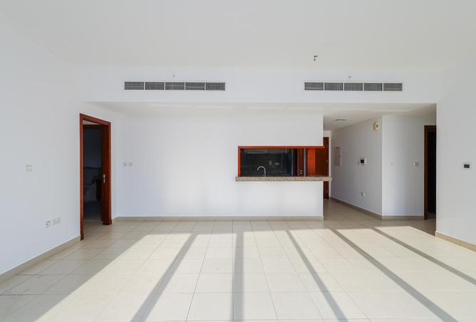 70272483 - صورة العقار 3