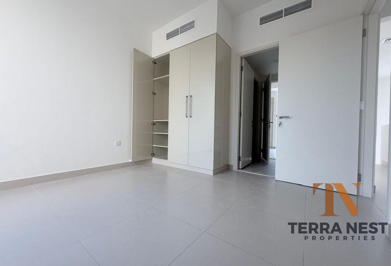 4 BHK VILLA | PRIVATE GARDEN | PRIME LOCATION photo 8