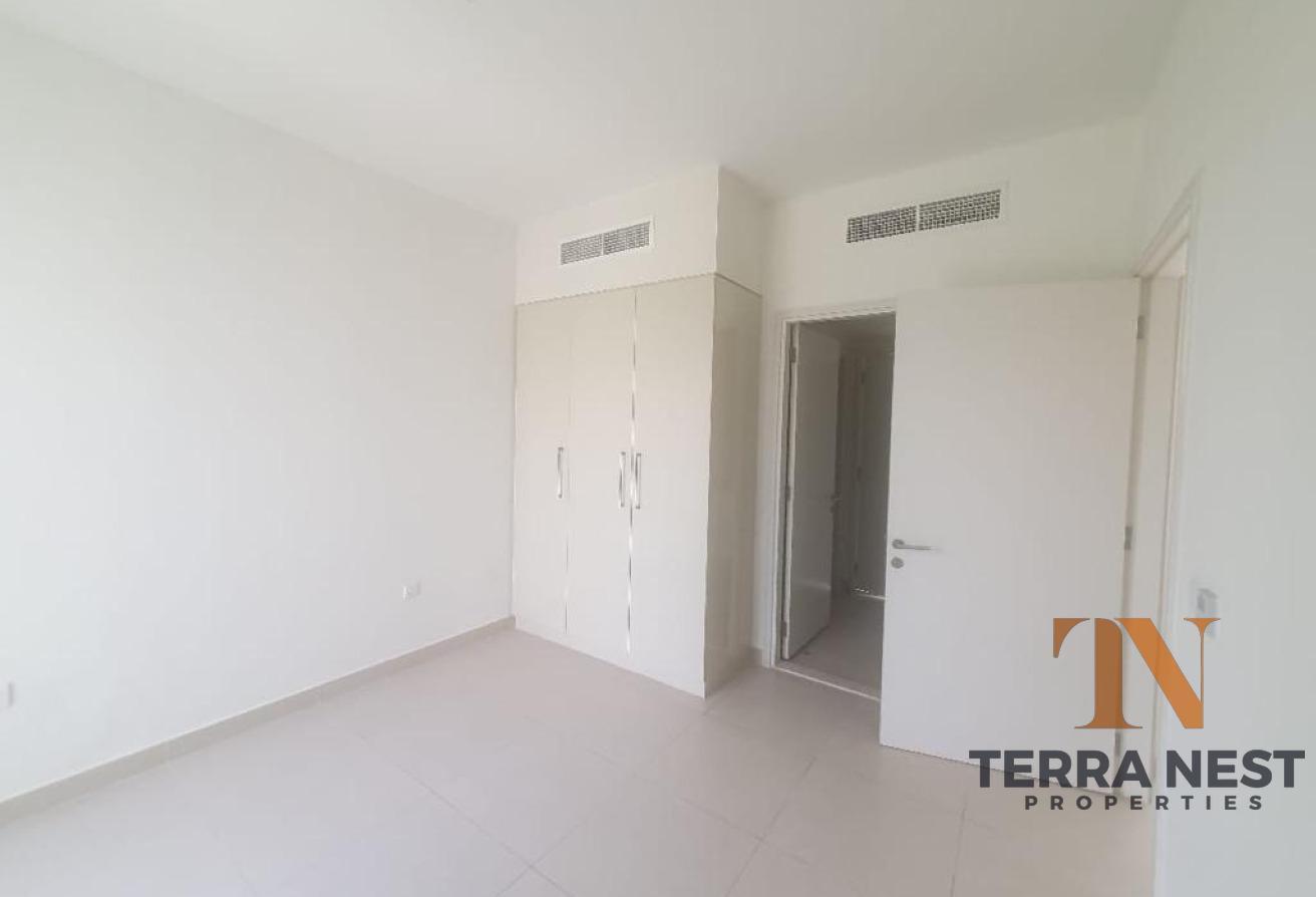 4 BHK VILLA | PRIVATE GARDEN | PRIME LOCATION photo 4