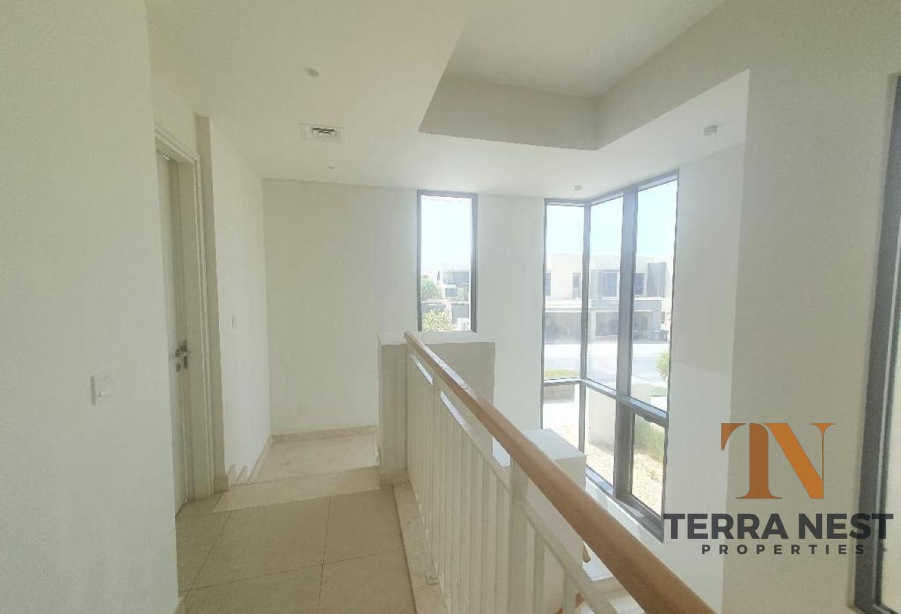 4 BHK VILLA | PRIVATE GARDEN | PRIME LOCATION photo 5