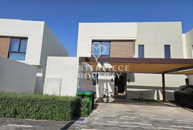 73111658 - Property Image 2