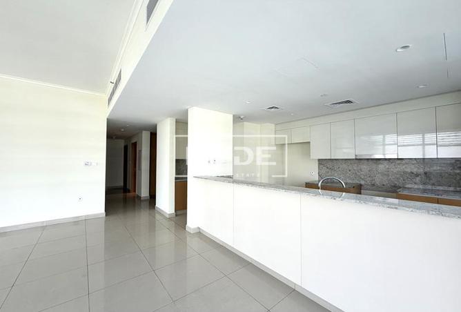 85750242 - Property Image 3