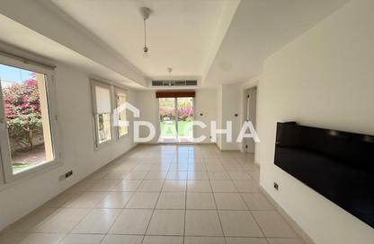 Townhouse - 2 Bedrooms - 3 Bathrooms for rent in Springs 14 - The Springs - Dubai