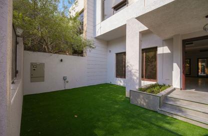 Villa - 4 - 6 for rent in Al Barsha 1 - Al Barsha - Dubai