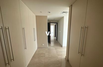 Apartment - 1 Bedroom - 2 Bathrooms for rent in Sama Tower - Sheikh Zayed Road - Dubai