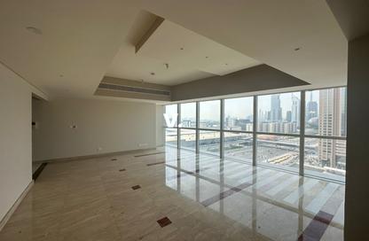 Apartment - 1 Bedroom - 2 Bathrooms for rent in Sama Tower - Sheikh Zayed Road - Dubai