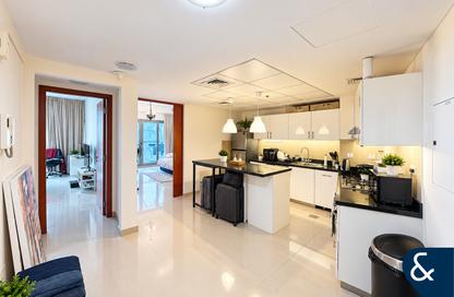 Apartment - 1 - 2 for rent in Park Tower A - Park Towers - DIFC - Dubai