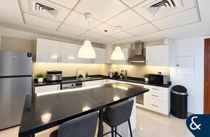 Apartment - 1 - 2 for rent in Park Tower A - Park Towers - DIFC - Dubai