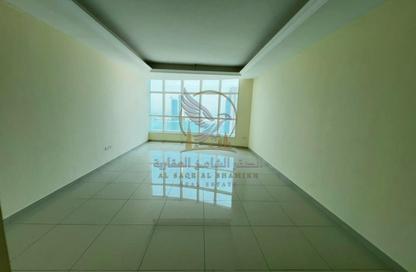 Apartment - 3 Bedrooms - 3 Bathrooms for rent in Al Khan Corniche - Al Khan - Sharjah