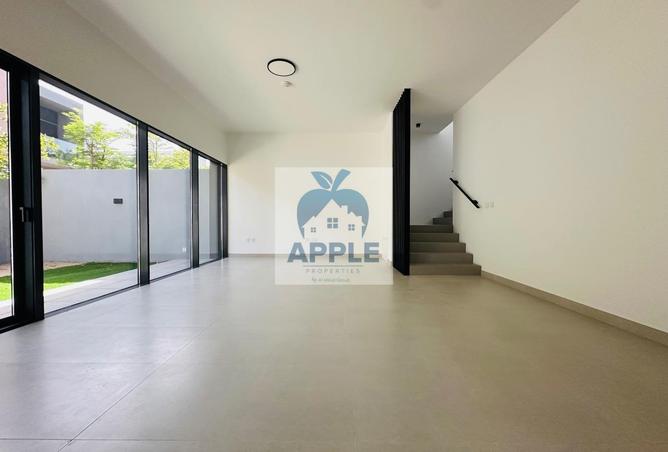 88745471 - Property Image 3