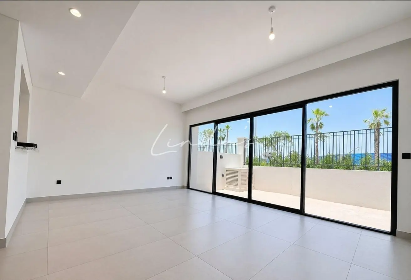 145984438 - Property Main Image