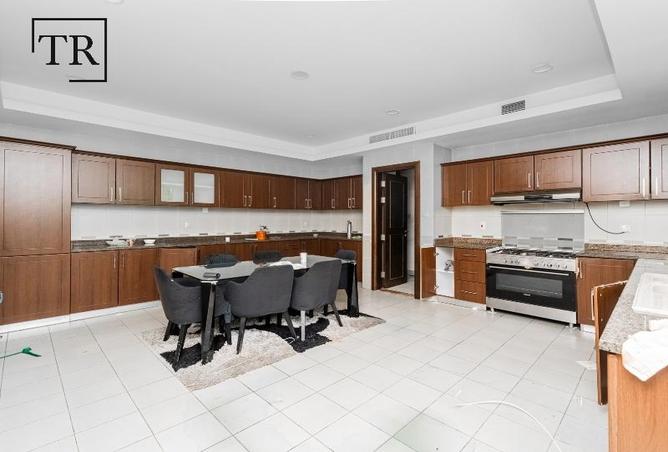 73118575 - Property Image 3