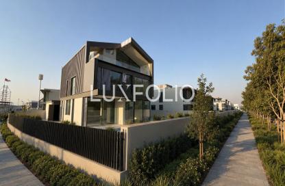 Villa - 5 Bedrooms - 5 Bathrooms for sale in Nad Al Sheba Gardens 2 - Nad Al Sheba Gardens - Nad Al Sheba 1 - Nad Al Sheba - Dubai