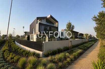 Villa - 5 Bedrooms - 5 Bathrooms for sale in Nad Al Sheba Gardens 2 - Nad Al Sheba Gardens - Nad Al Sheba 1 - Nad Al Sheba - Dubai