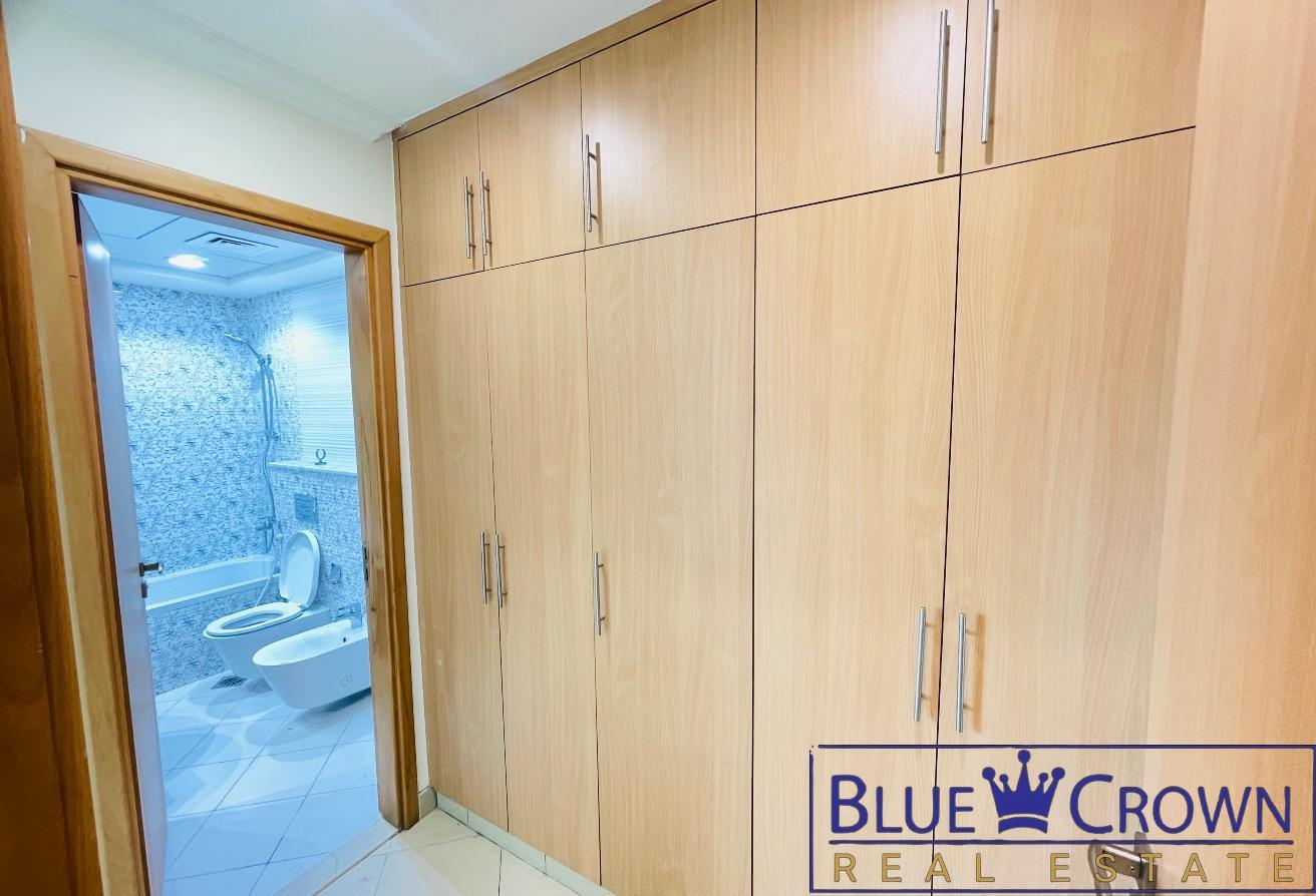 Spacious | Huge Size 1BR |Very Near to Circle Mall photo 6