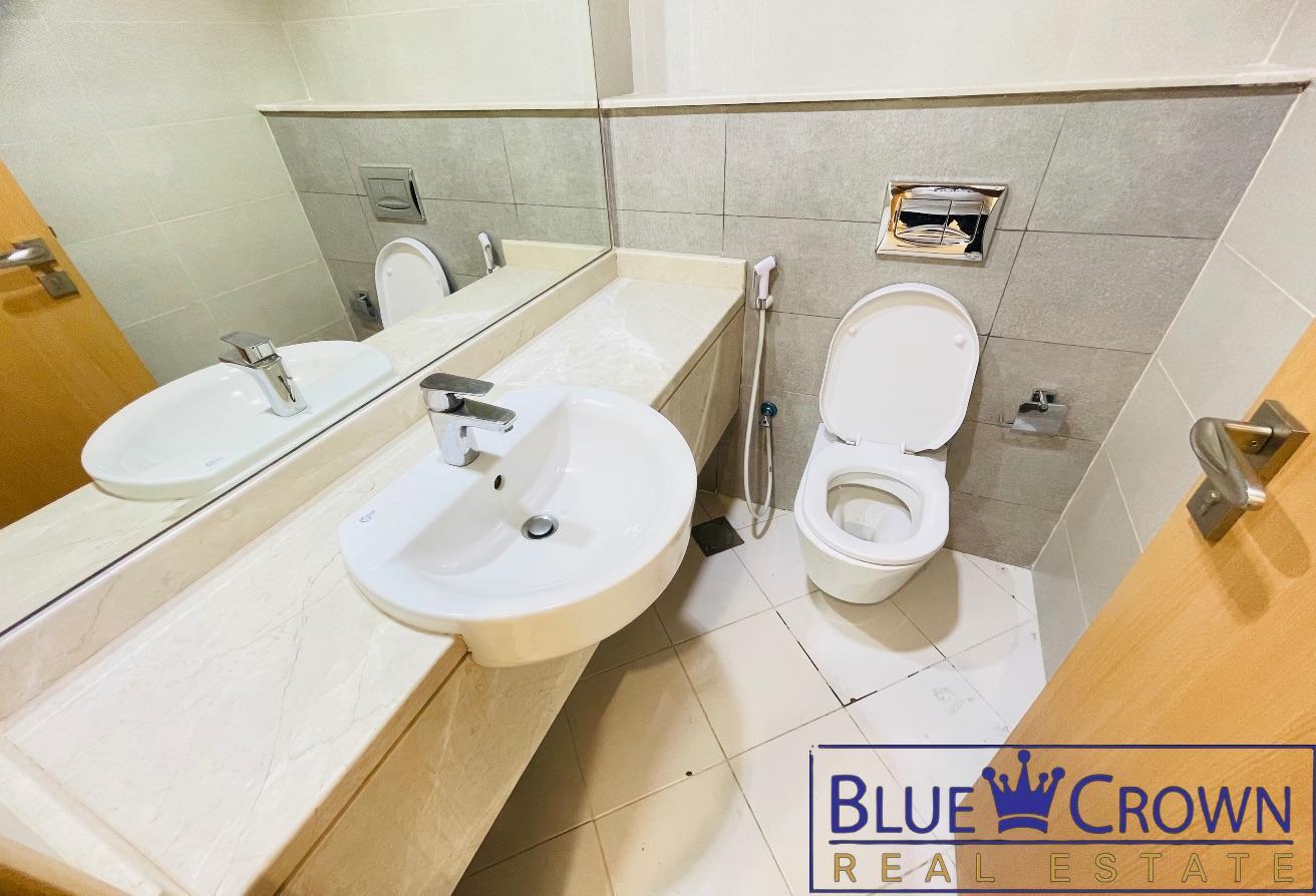 Spacious | Huge Size 1BR |Very Near to Circle Mall photo 11