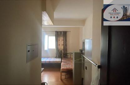 Apartment - Studio - 1 for rent in Bu Tina - Al Sharq - Sharjah
