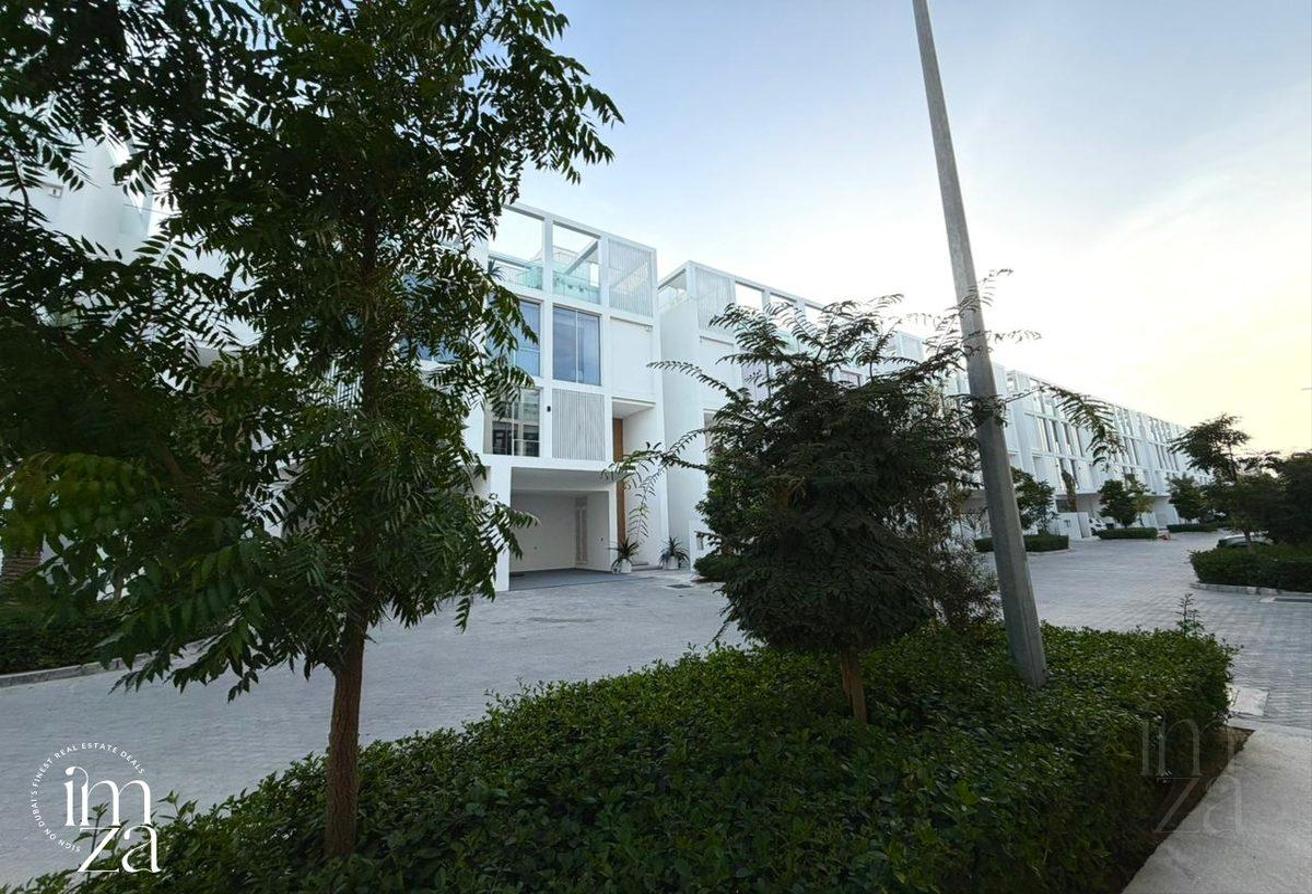 Luxury 4BR Villa | Private Pool | Multiple option photo 16