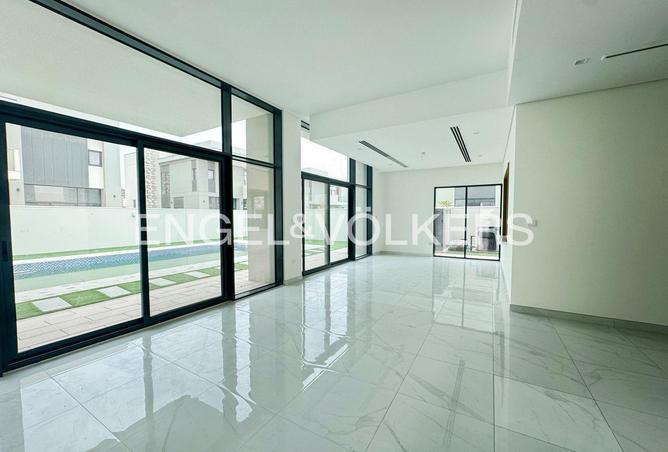 82782446 - Property Image 3