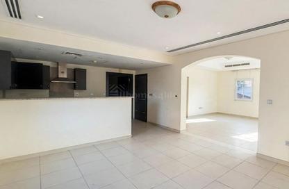 Townhouse - 2 - 4 for sale in Block L - District 16 - Jumeirah Village Circle - Dubai Townhouse - 2 - 4 for sale in Block L - District 16 - Jumeirah Village Circle - Dubai