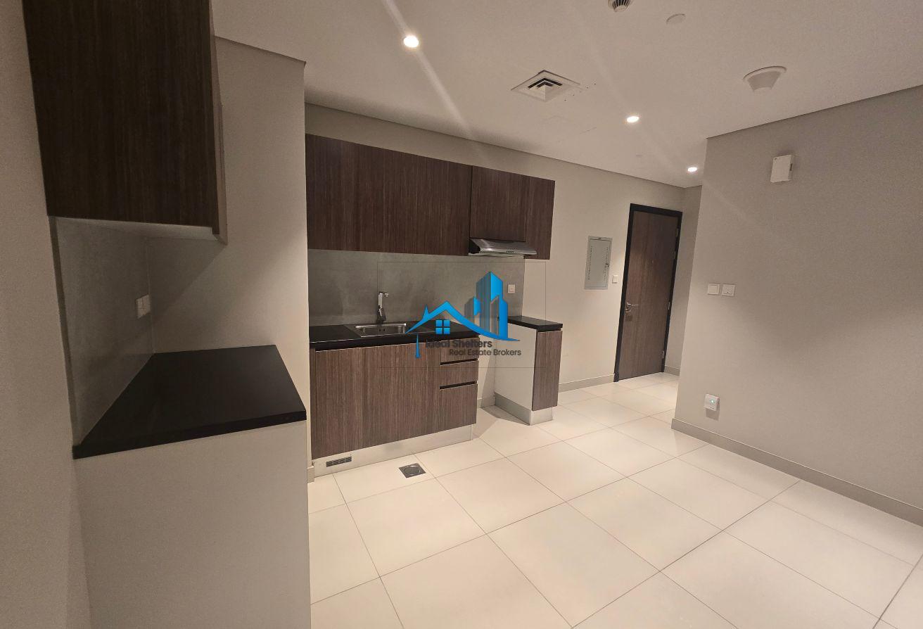 PETS FRIENDLY 2BR NO HALL 2 ENSUIET BATHS IMPZ photo 3
