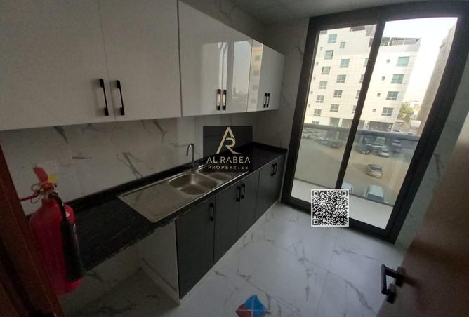 117719993 - Property Image 3