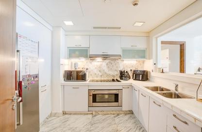Apartment - 2 Bedrooms - 3 Bathrooms for rent in Marina Residences 6 - Marina Residences - Palm Jumeirah - Dubai Apartment - 2 Bedrooms - 3 Bathrooms for rent in Marina Residences 6 - Marina Residences - Palm Jumeirah - Dubai