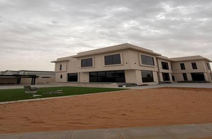 Villa - 5 - 7+ for rent in Al Aweer 1 - Al Aweer - Dubai