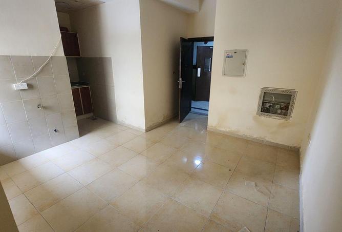 70698310 - Property Image 2