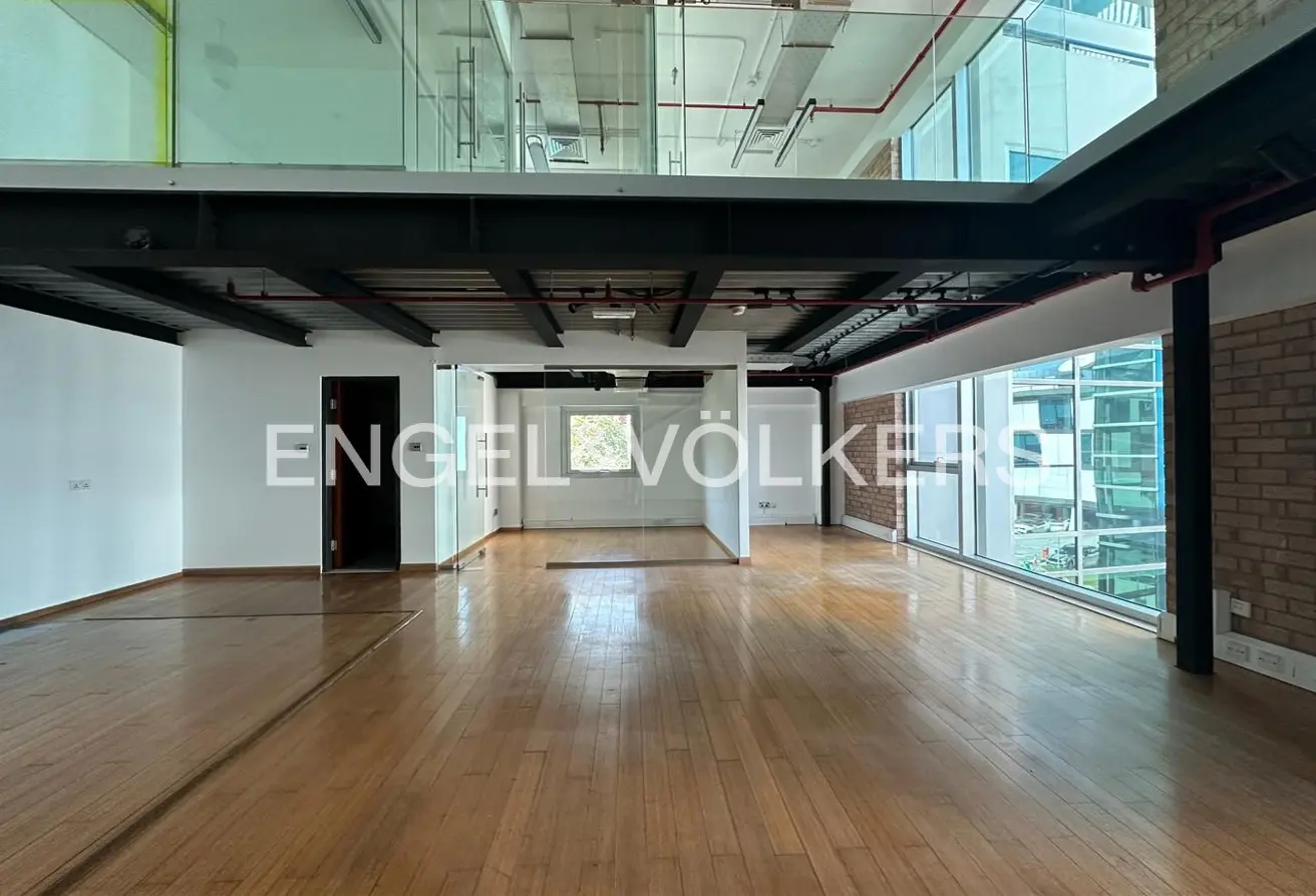 151370162 - Property Main Image