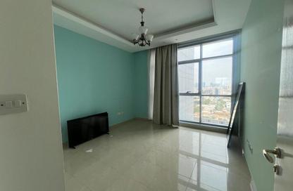 Apartment - 2 Bedrooms - 3 Bathrooms for rent in Ajman Corniche Residences - Ajman Corniche Road - Ajman