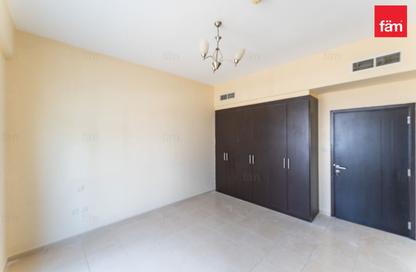 Apartment - 2 Bedrooms - 3 Bathrooms for rent in Mazaya 23 - Queue Point - Liwan - Dubai