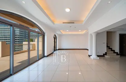 Apartment - 3 Bedrooms - 5 Bathrooms for sale in Golden Mile 10 - Golden Mile - Palm Jumeirah - Dubai