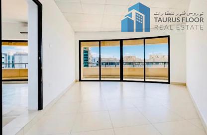 Apartment - 4 - 4 for rent in Zabeel Building - Al Karama - Bur Dubai - Dubai